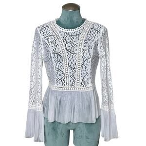 Blue B NWT Long Sleeve Lace Peplum Top Size M White Floral Sheer Cut Out Fairy